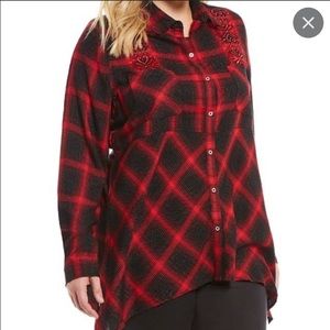 Westbound Women Plaid Button Down Size 3X Long Sleeved W/ Embroidery